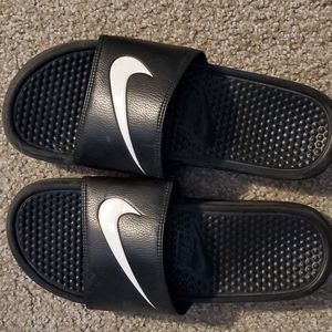 Nike Slide Ons